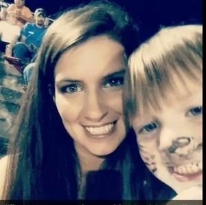 Meet your Posher, Lori